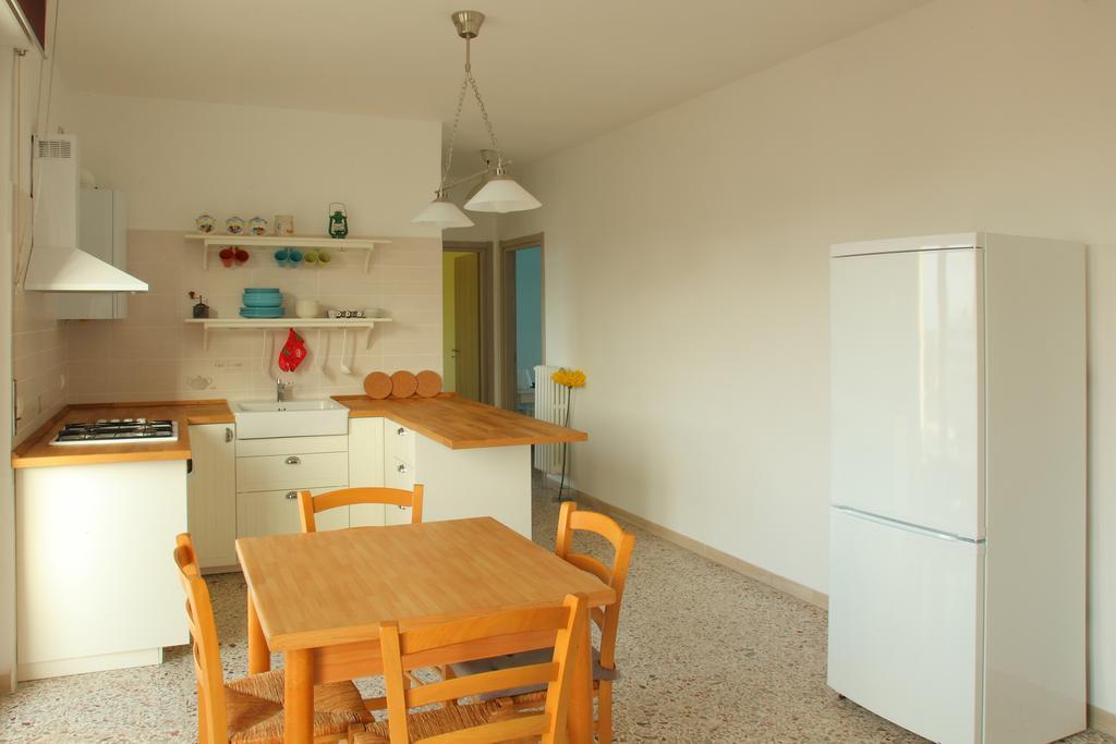 Summer And Winter Apartment Pescara Værelse billede